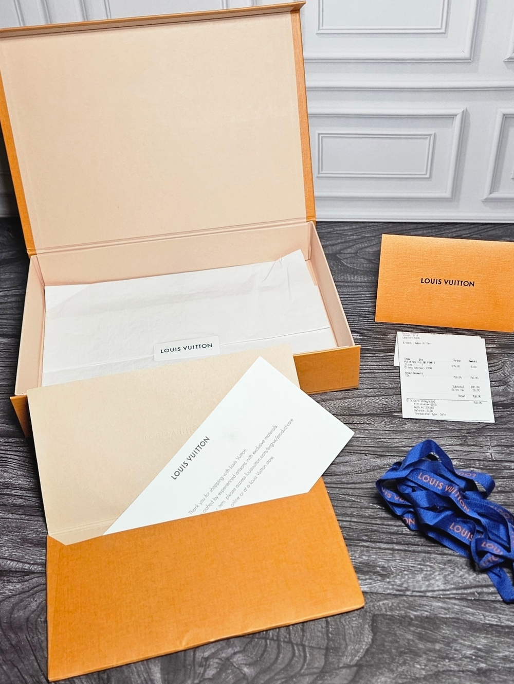 NEW Louis Vuitton Large Magnetic Wallet Gift Box Set Receipt Ribbon Tissue Card - Picture 2 of 14